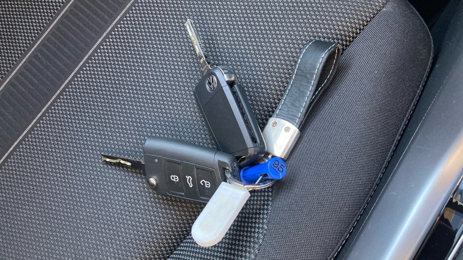 Used Volkswagen T-Roc 2022 for sale - 78163130: Photo 20