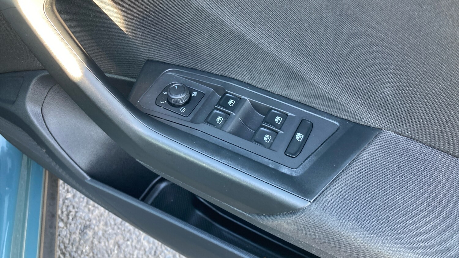 Used Volkswagen T-Roc 2022 for sale - 78163130: Photo 32