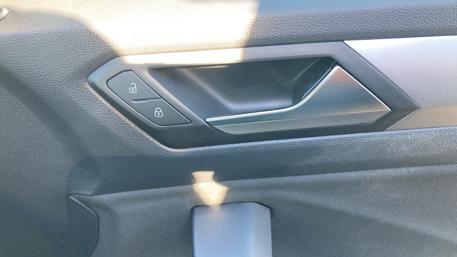 Used Volkswagen T-Roc 2022 for sale - 78163130: Photo 33