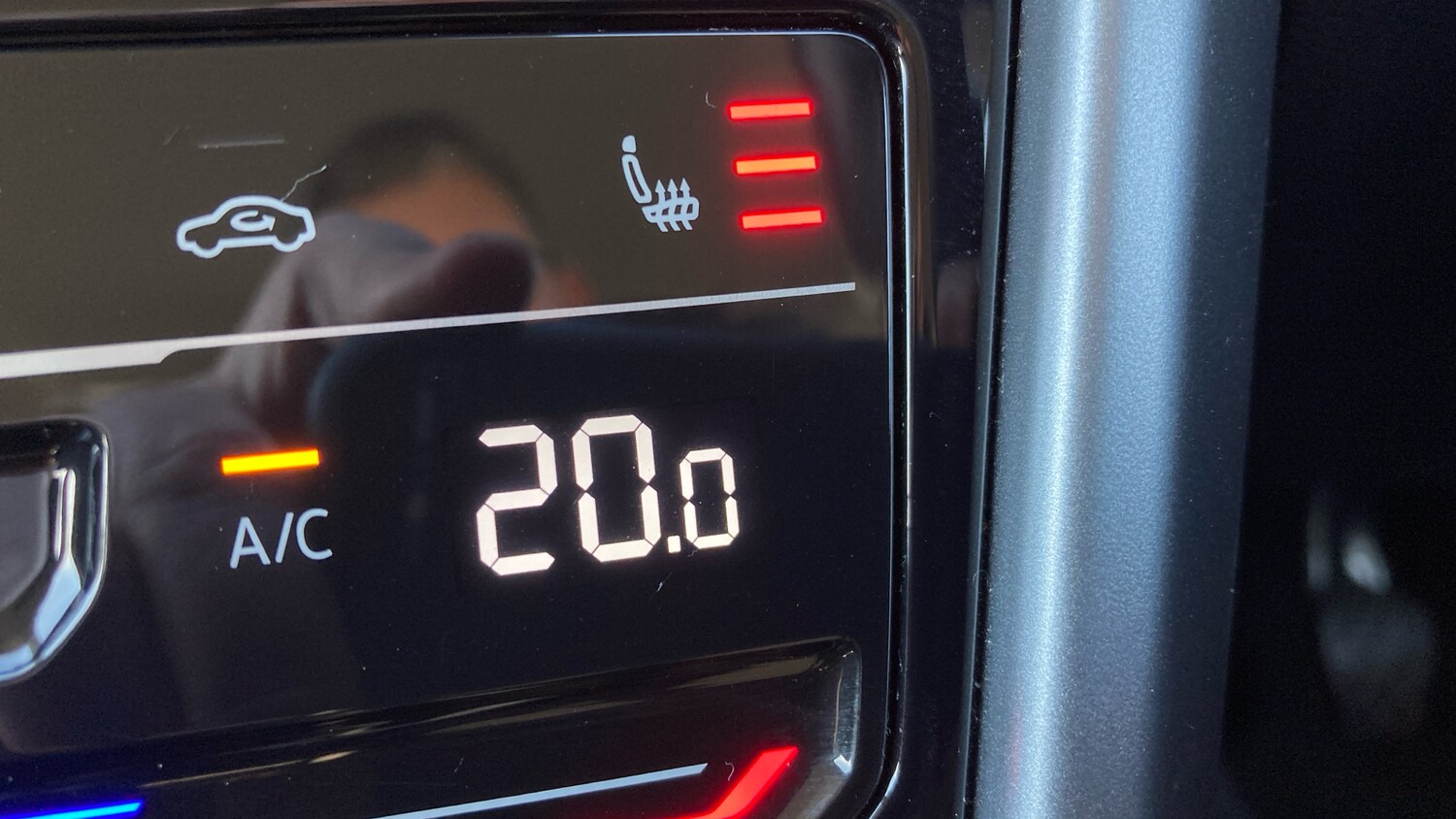 Used Volkswagen T-Roc 2022 for sale - 78163130: Photo 38