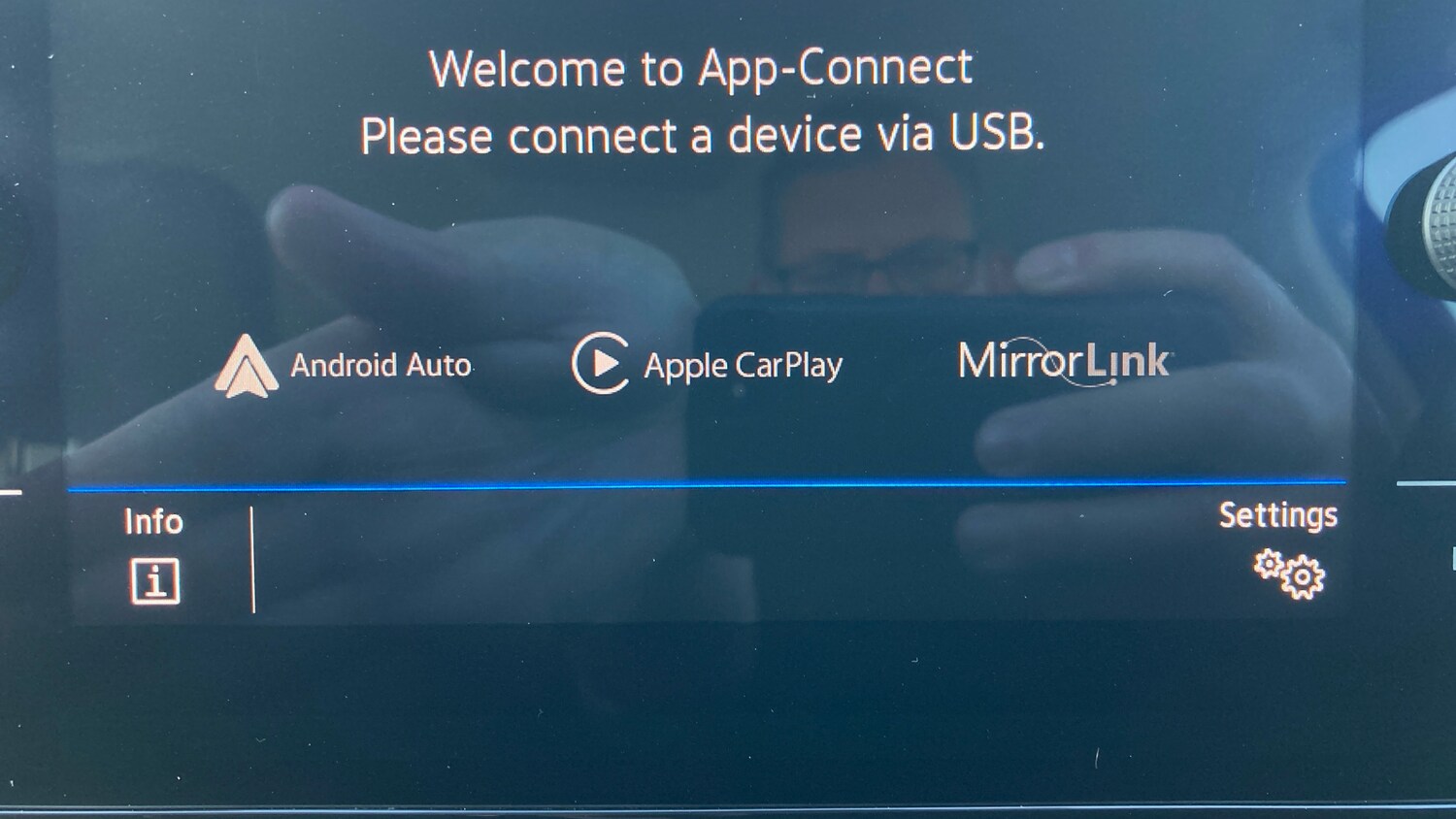 Used Volkswagen T-Roc 2022 for sale - 78163130: Photo 39