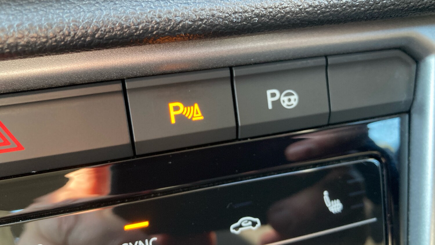 Used Volkswagen T-Roc 2022 for sale - 78163130: Photo 51