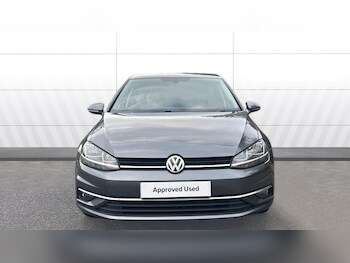 Used Volkswagen Golf 2019 for sale - 75827624: Photo