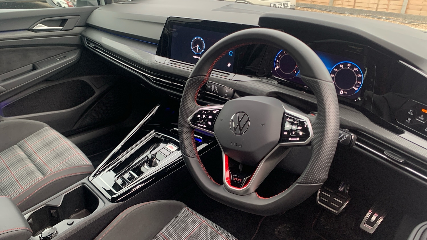 Used Volkswagen Golf 2024 for sale - 77803048: Photo 11