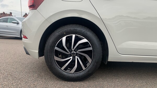Used Volkswagen Polo 2022 for sale - 76028075: Photo 7