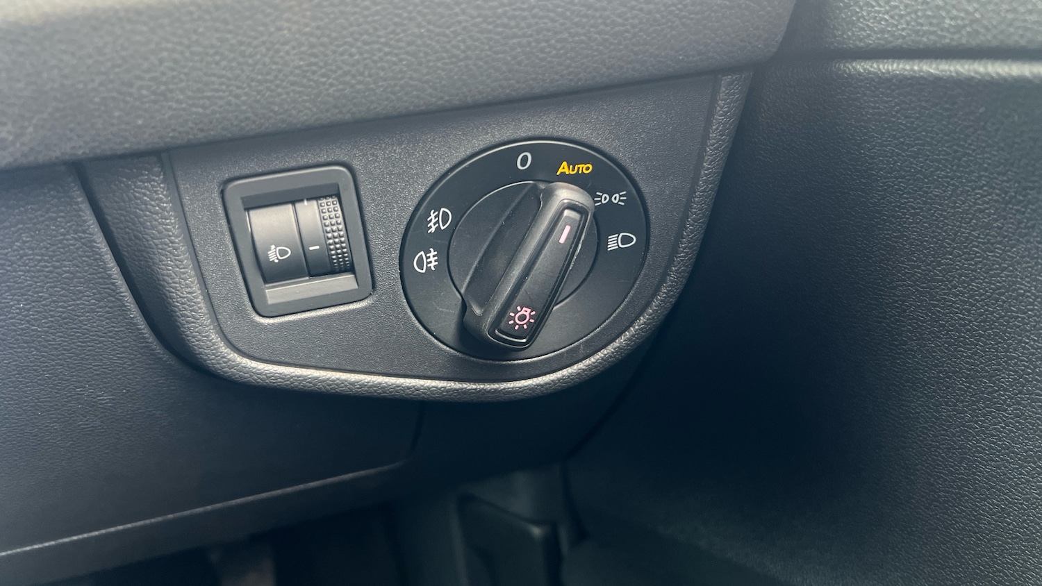 Used Volkswagen Polo 2019 for sale - 78027640: Photo 27