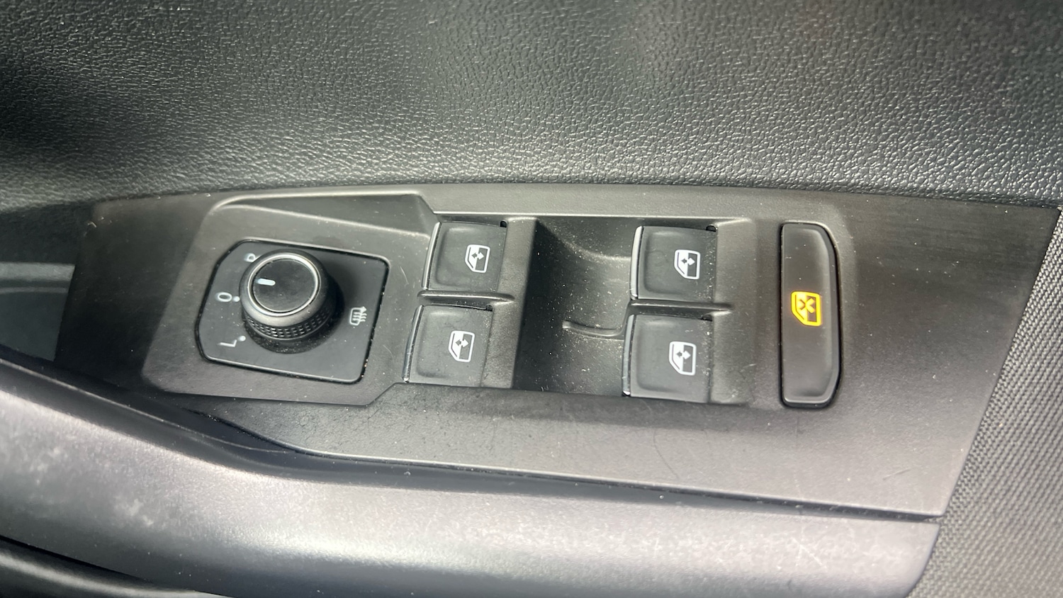 Used Volkswagen Polo 2019 for sale - 78027640: Photo 28