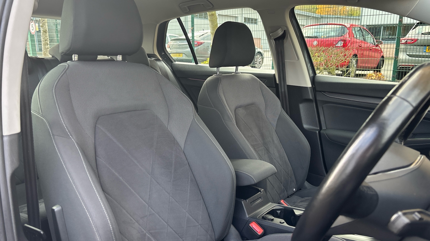 Used Volkswagen Golf 2020 for sale - 76526562: Photo 41