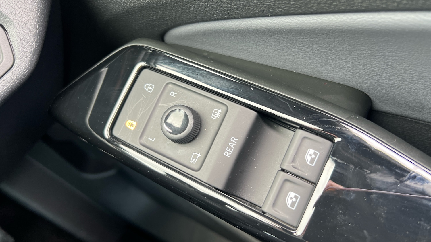 Used Volkswagen ID.4 2025 for sale - 77639137: Photo 30