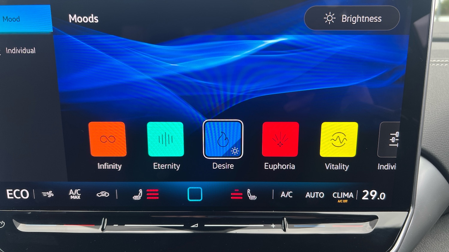 Used Volkswagen ID.4 2025 for sale - 77639137: Photo 32