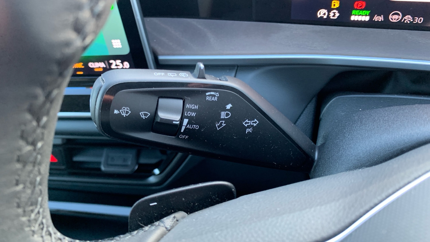 Used Volkswagen Touran 2025 for sale - 77061531: Photo 23