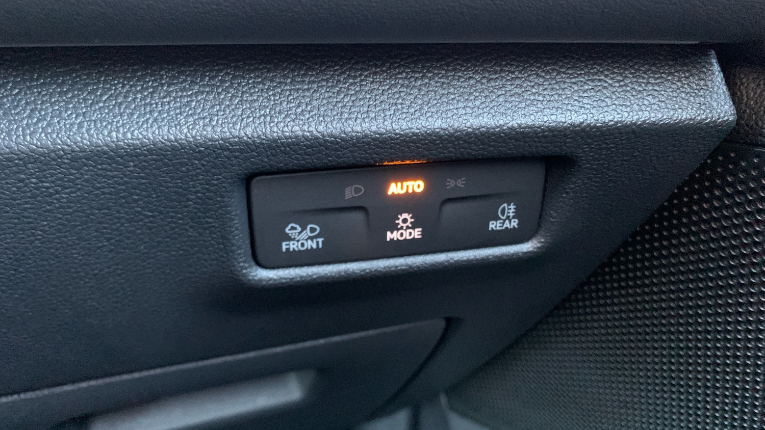 Used Volkswagen Touran 2025 for sale - 77061531: Photo 25