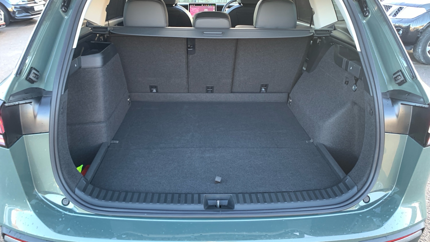 Used Volkswagen Touran 2025 for sale - 77061531: Photo 81