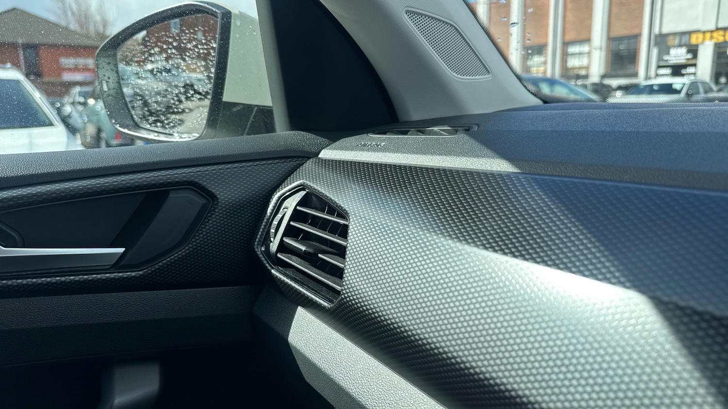 Used Volkswagen T-Cross 2023 for sale - 78060779: Photo 34