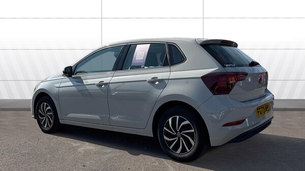 Used Volkswagen Polo 2023 for sale - 75470142: Photo 2