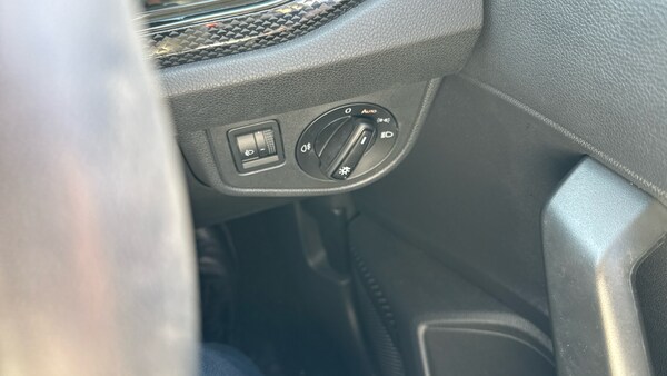 Used Volkswagen Polo 2023 for sale - 75470142: Photo 38
