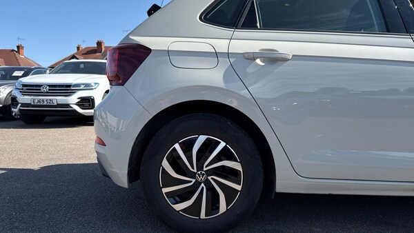 Used Volkswagen Polo 2023 for sale - 75470142: Photo 7