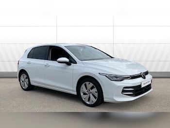 Used Volkswagen Golf 2024 for sale - 78804080: Photo