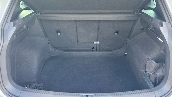 Used Volkswagen Tiguan 2021 for sale - 76028011: Photo 4