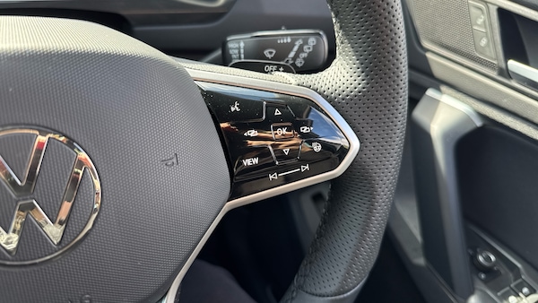 Used Volkswagen Tiguan 2021 for sale - 76028011: Photo 50