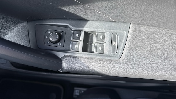 Used Volkswagen Tiguan 2021 for sale - 76028011: Photo 55