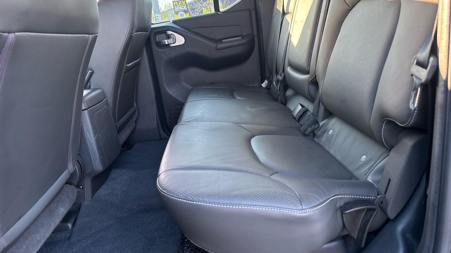 Used Nissan Navara 2015 for sale - 77100671: Photo 16