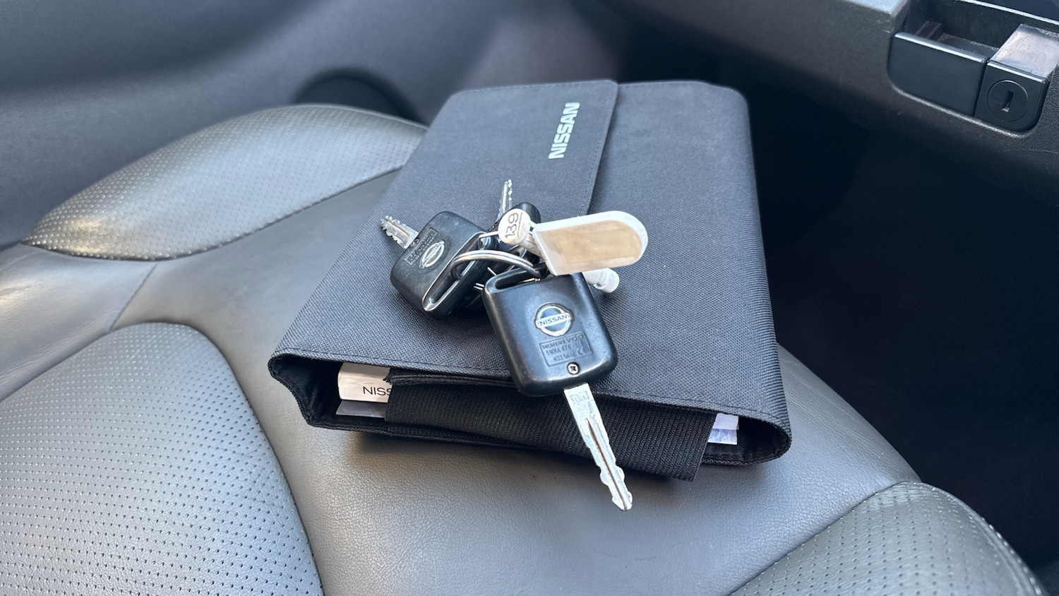 Used Nissan Navara 2015 for sale - 77100671: Photo 19