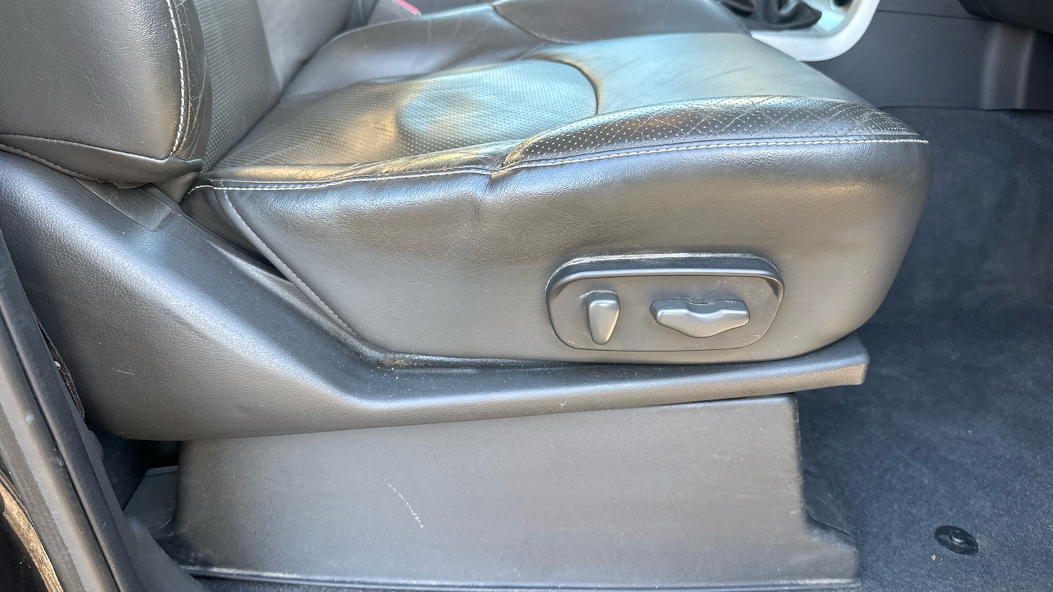 Used Nissan Navara 2015 for sale - 77100671: Photo 32