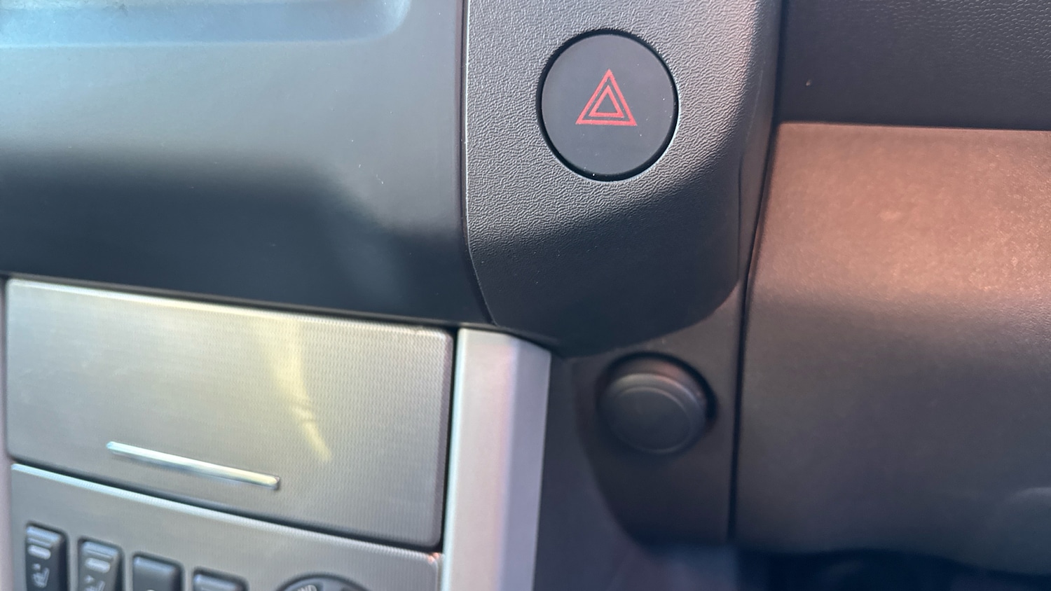 Used Nissan Navara 2015 for sale - 77100671: Photo 36