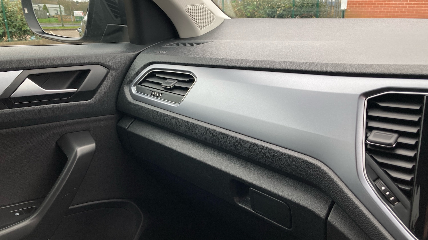 Used Volkswagen T-Roc 2022 for sale - 77532581: Photo 24