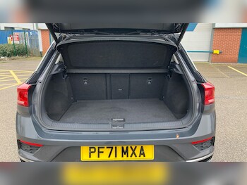 Used Volkswagen T-Roc 2022 for sale - 77532581: Photo