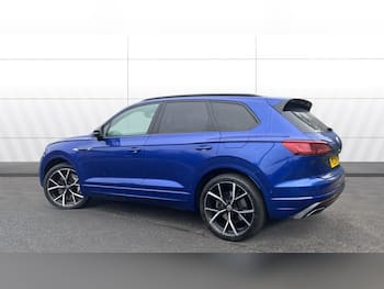 Used Volkswagen Touareg 2023 for sale - 79852054: Photo