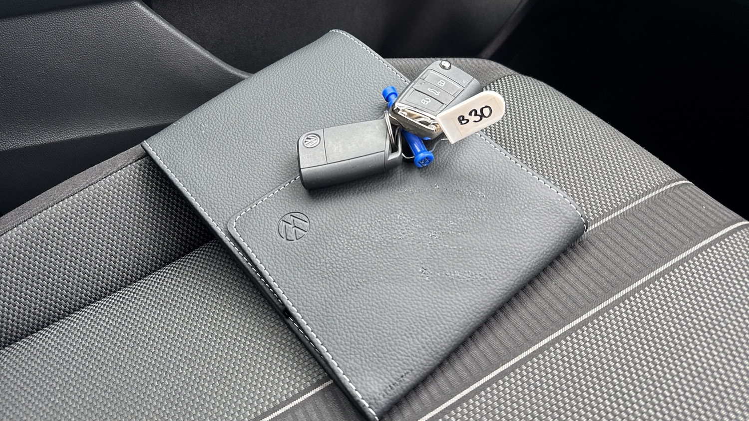 Used Volkswagen T-Roc 2025 for sale - 77532556: Photo 19