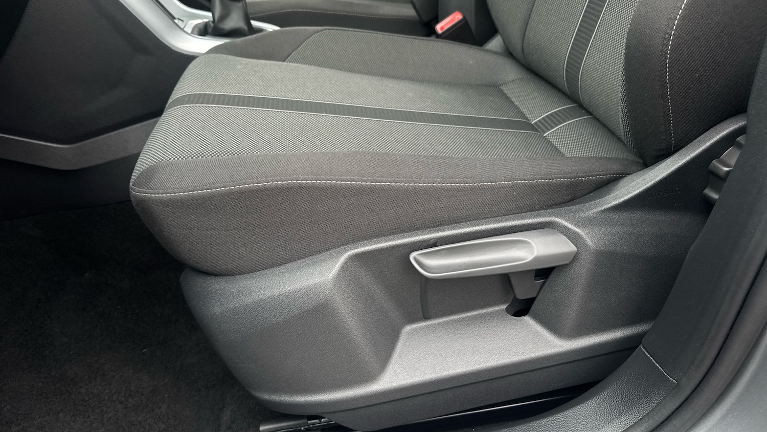 Used Volkswagen T-Roc 2025 for sale - 77532556: Photo 22