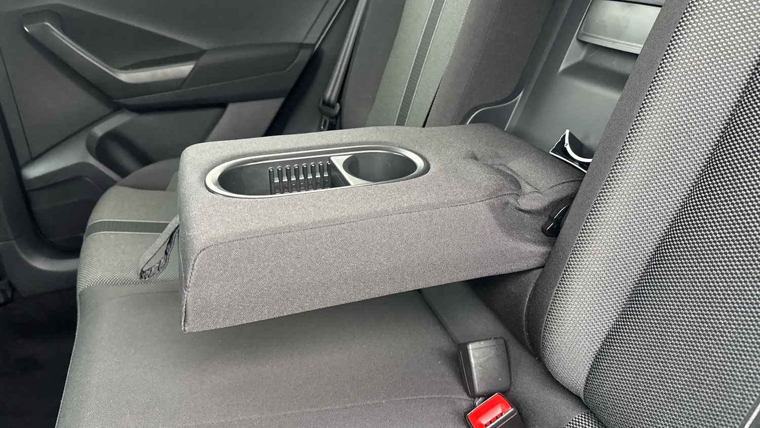 Used Volkswagen T-Roc 2025 for sale - 77532556: Photo 25