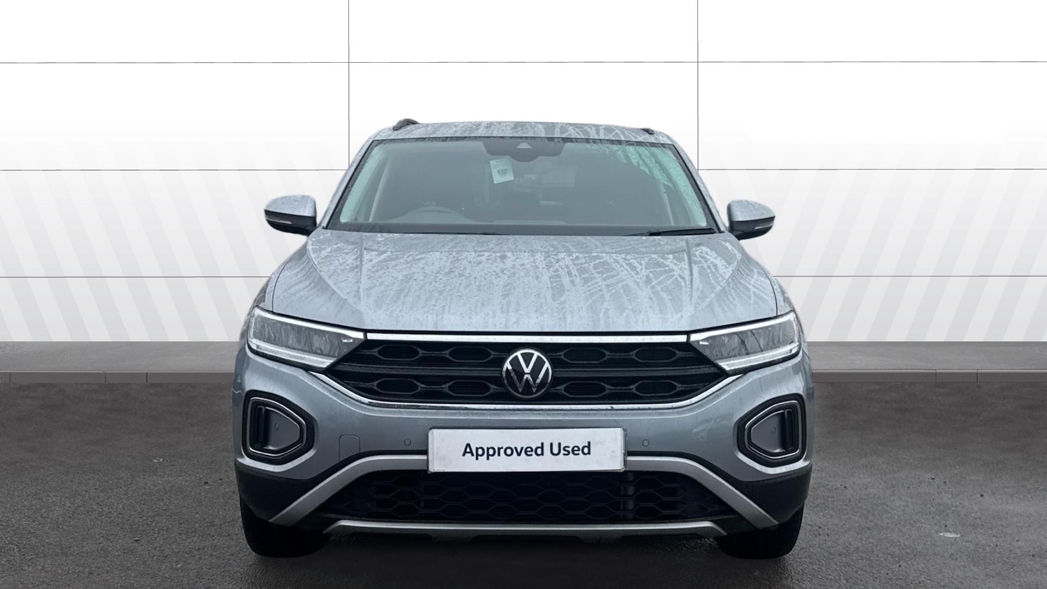 Used Volkswagen T-Roc 2025 for sale - 77532556: Photo 3