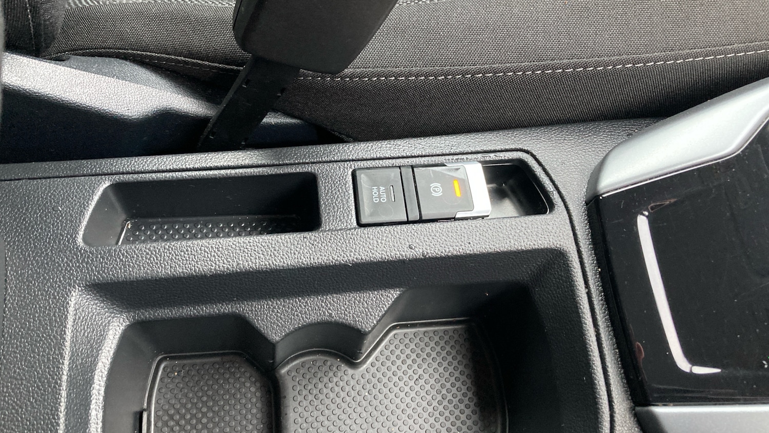 Used Volkswagen T-Roc 2024 for sale - 77528512: Photo 35