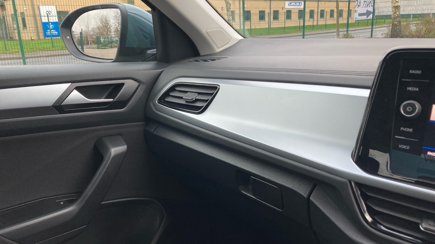 Used Volkswagen T-Roc 2024 for sale - 77528512: Photo 40