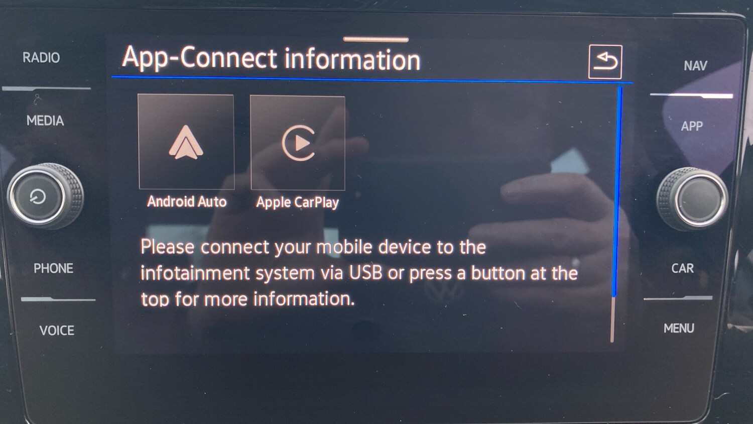 Used Volkswagen T-Roc 2024 for sale - 77528512: Photo 42