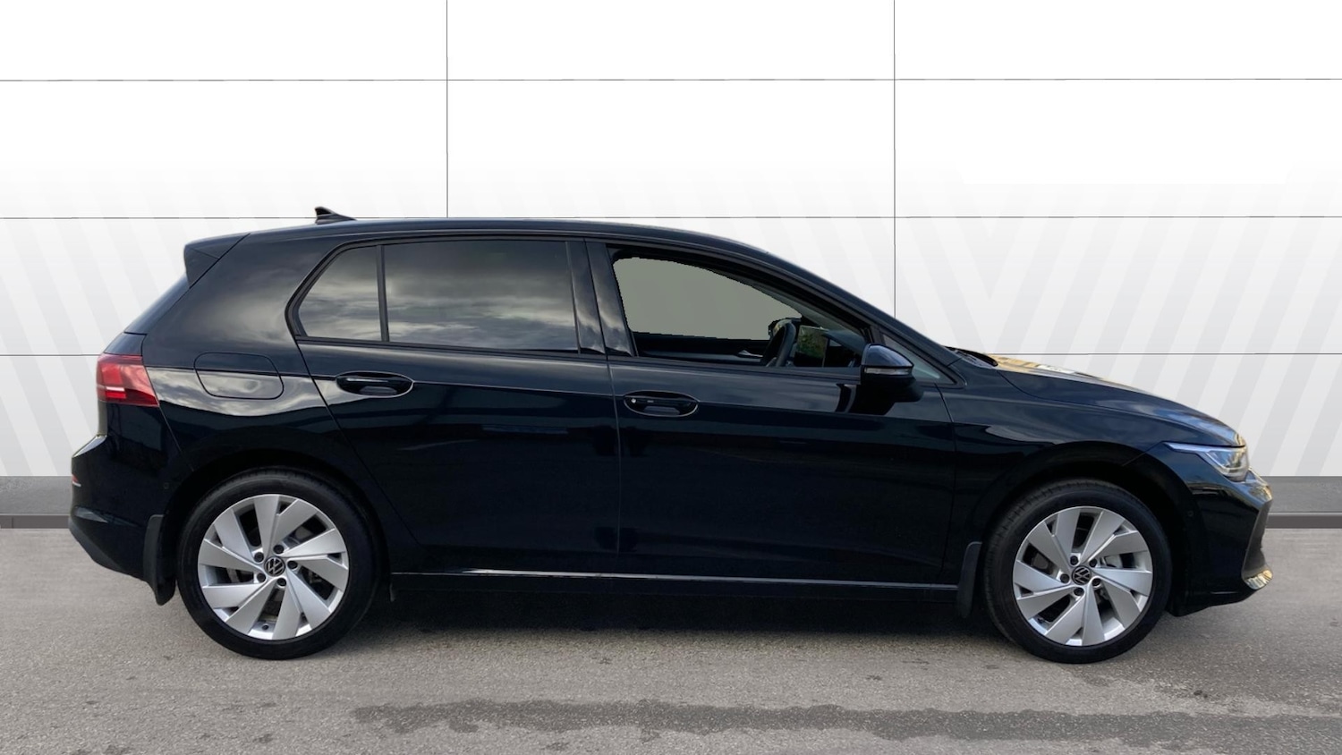 Used Volkswagen Golf 2025 for sale - 78027638: Photo 5