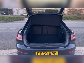 Used Volkswagen Arteon 2019 for sale - 76637624: Photo