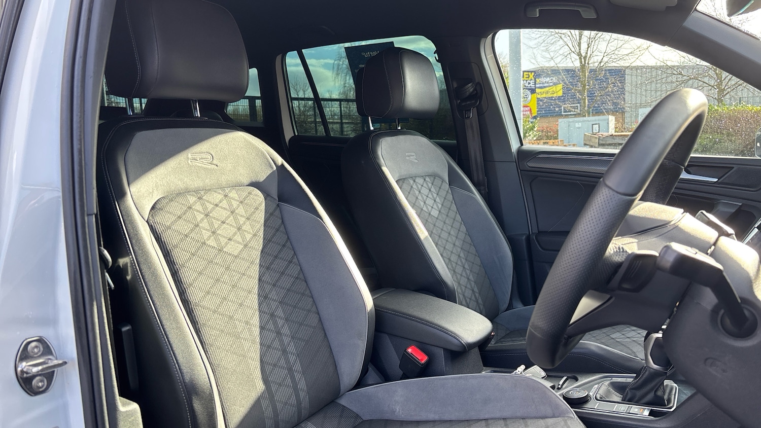 Used Volkswagen Tiguan 2021 for sale - 77900864: Photo 25