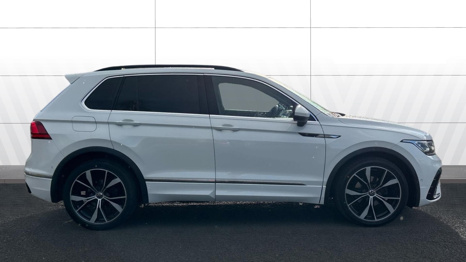 Used Volkswagen Tiguan 2021 for sale - 77900864: Photo 5