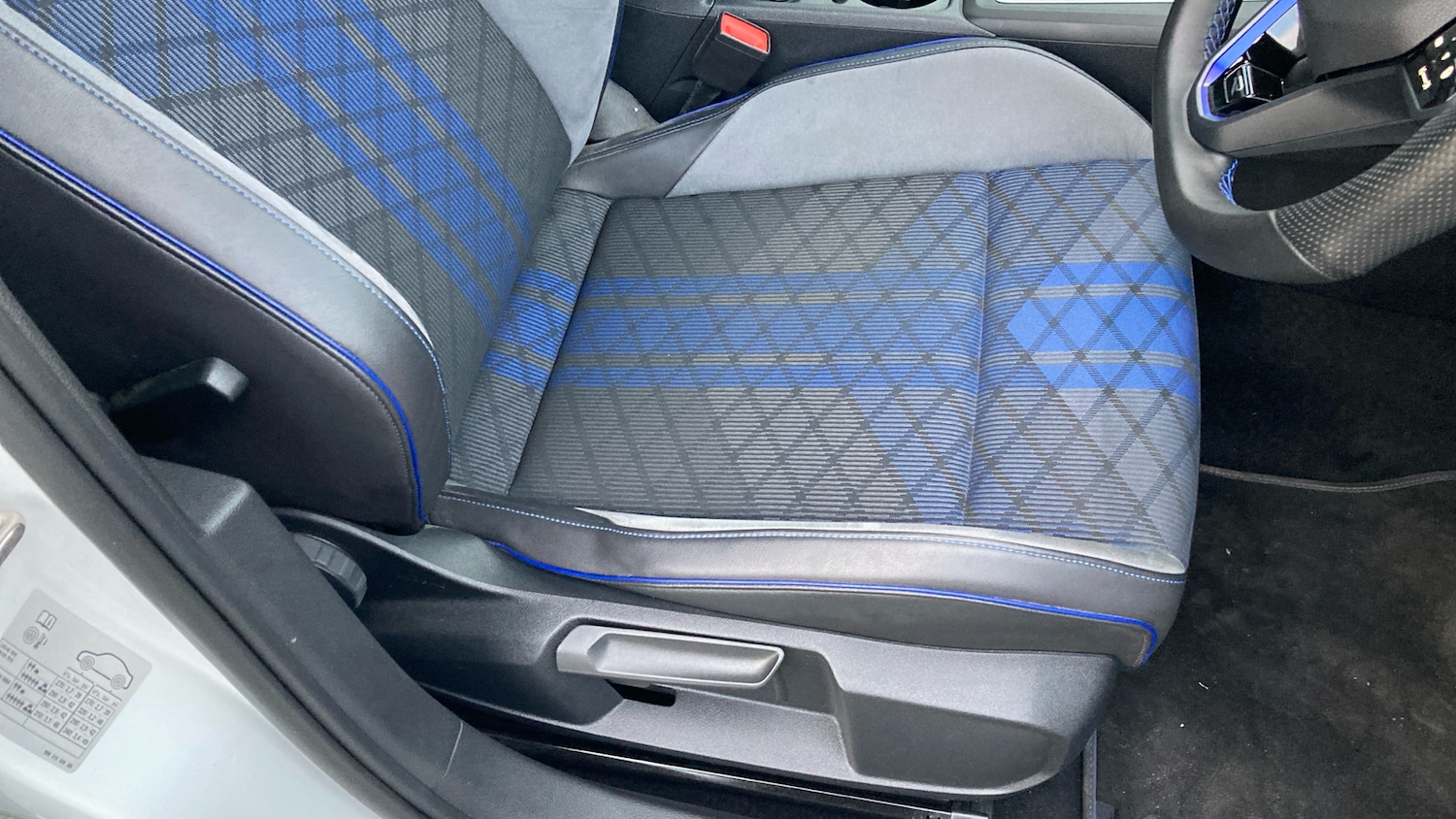 Used Volkswagen Golf 2021 for sale - 76968715: Photo 50