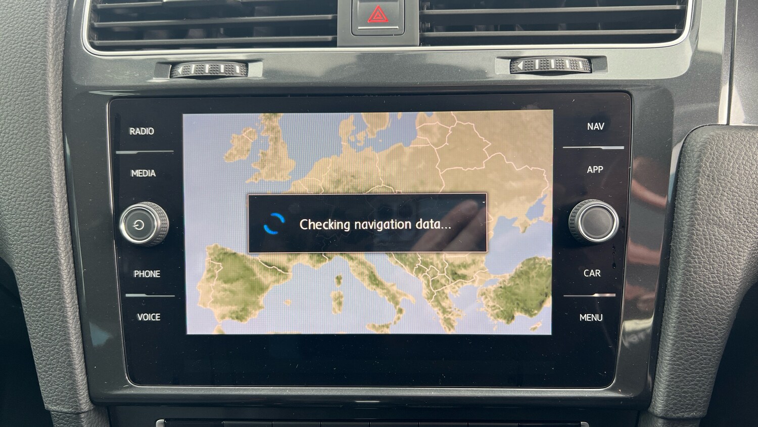 Used Volkswagen Golf 2017 for sale - 77917078: Photo 12