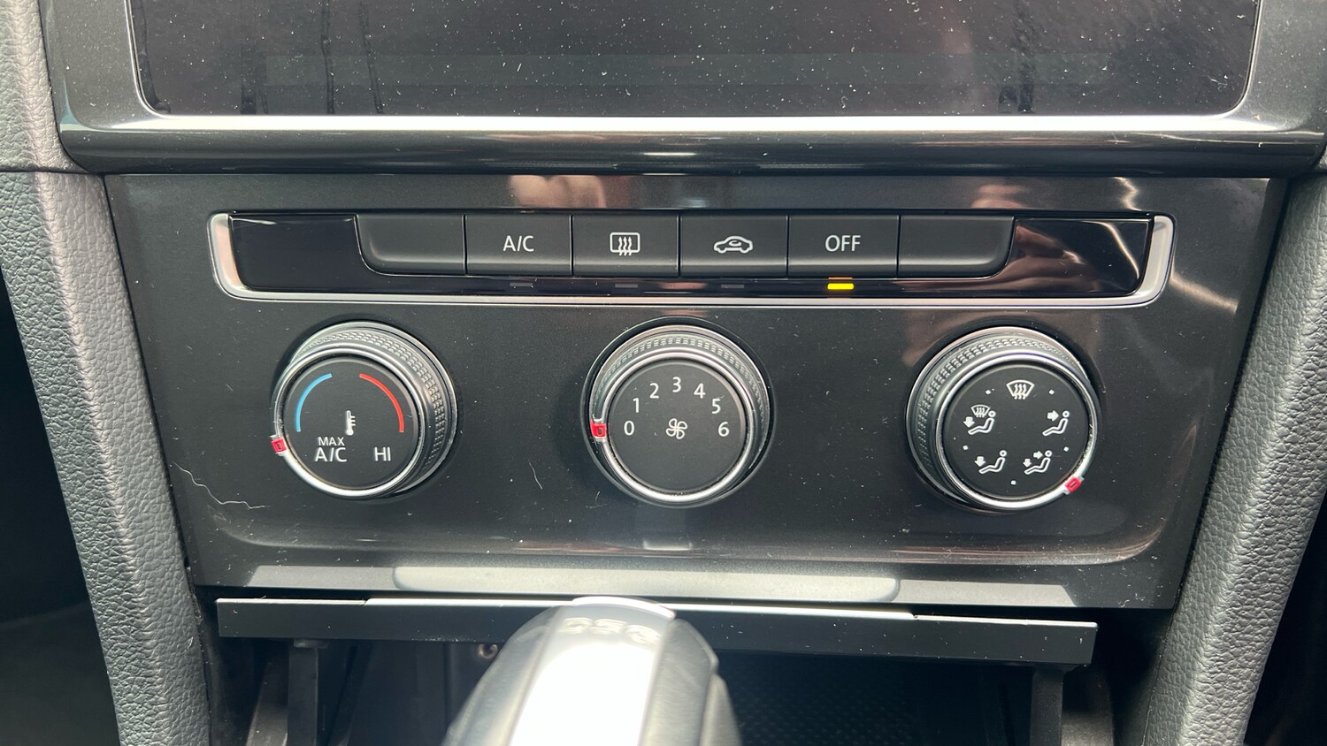 Used Volkswagen Golf 2017 for sale - 77917078: Photo 26