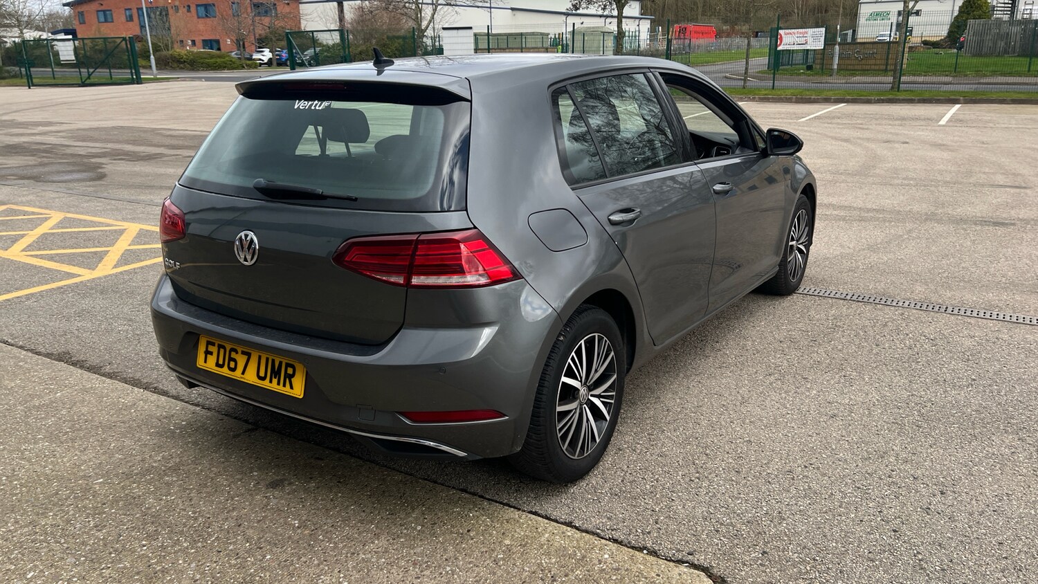 Used Volkswagen Golf 2017 for sale - 77917078: Photo 36
