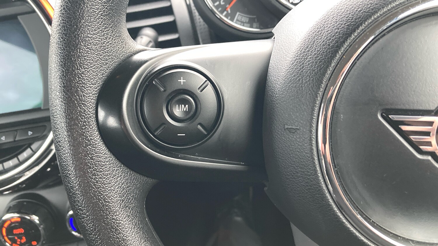 Used MINI Hatch 2020 for sale - 76554867: Photo 30