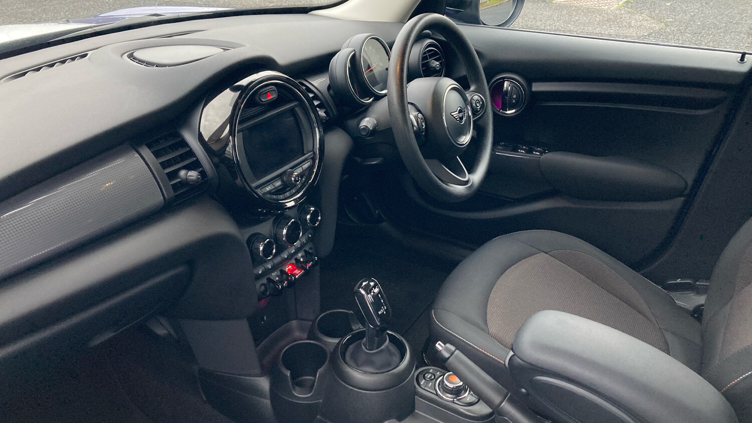 Used MINI Hatch 2020 for sale - 76554867: Photo 9