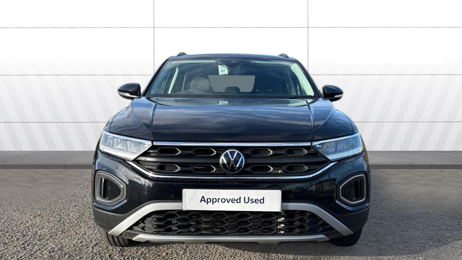 Used Volkswagen T-Roc 2025 for sale - 77323784: Photo 3